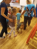 Návštěva pejsků v MŠ - úvod do canisterapie_12