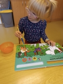 O čem si povídáme - Na návštěvě u dinosaurů_9